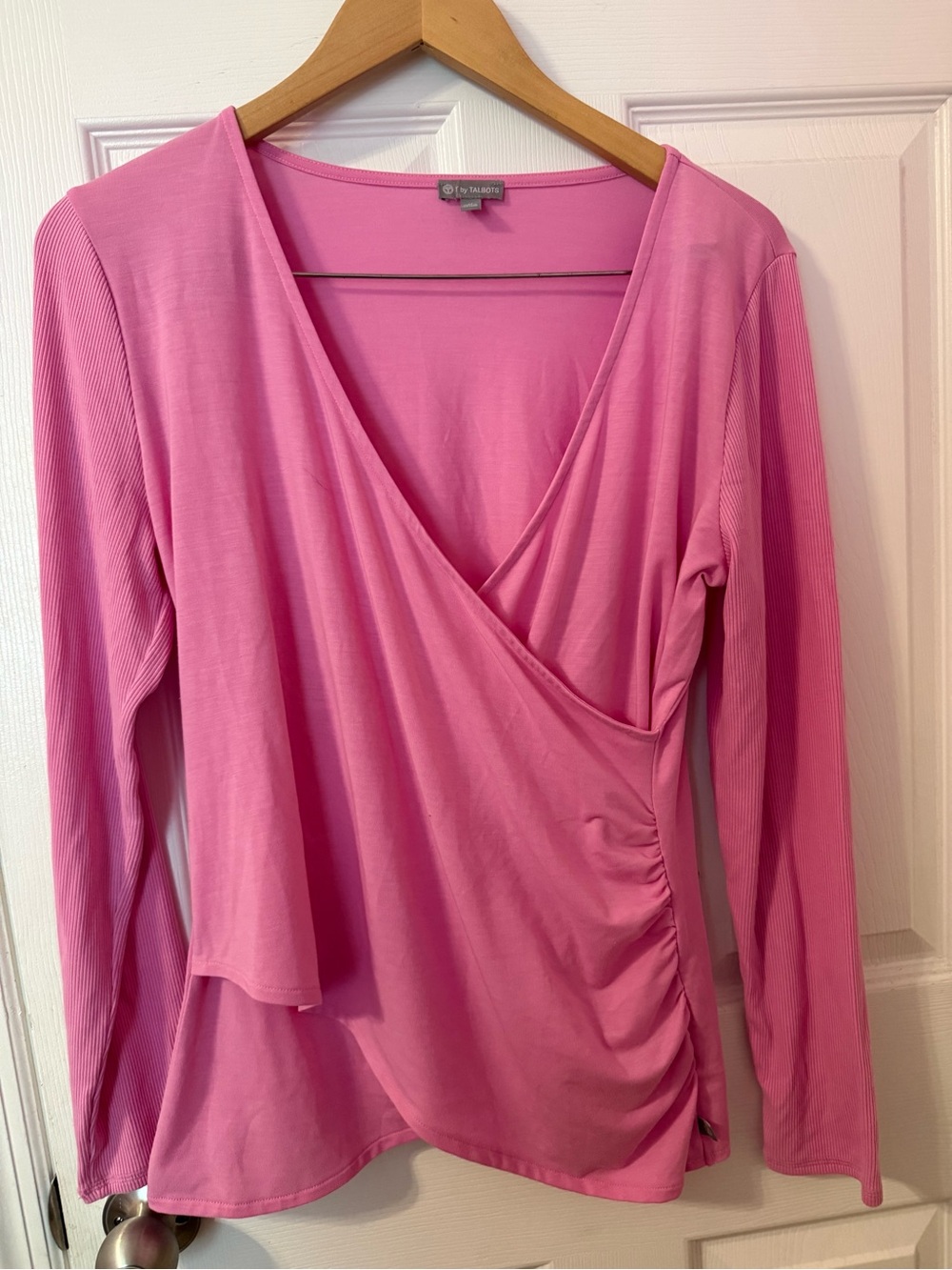 T by Talbots Faux Wrap Top Womens Sz M Pink Ribbed Sleeve Ruched